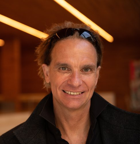 5x Entrepreneur, Book Author & Podcast Host, Ph. D. in Economics about private and state controlled currencies.