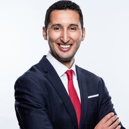 Founded Swisscom Blockchain AG, co-founded Hedera Governing Council, and sits on the boards of multiple companies leveraging the potential of emerging technologies.